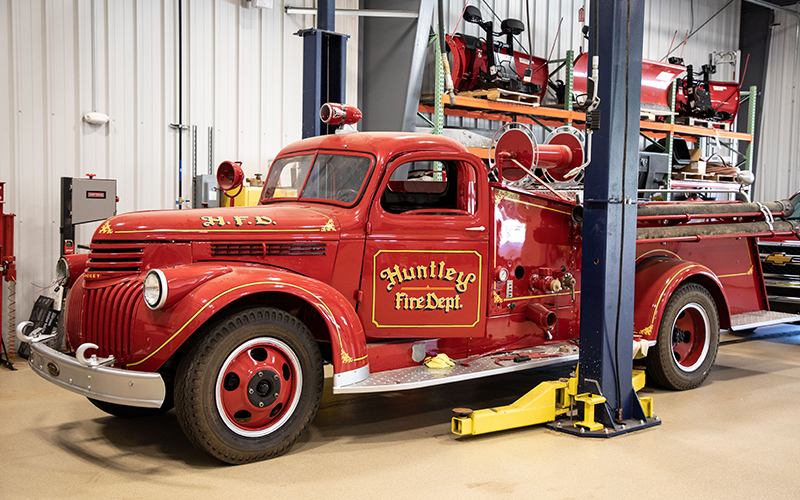 Huntleyfpd Retro Truck 800X500