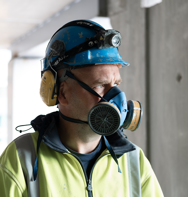 Construction Worker 736X800